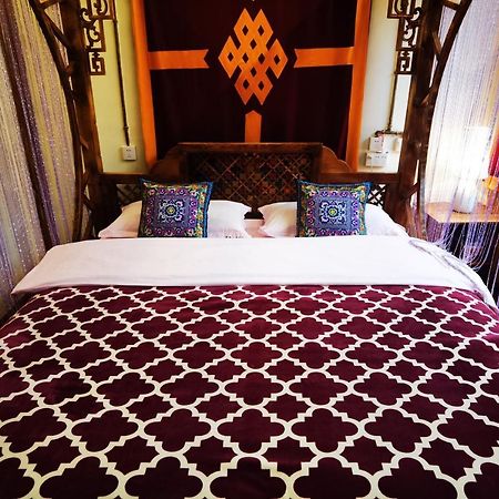Shangri-La King Gesar Guesthouse Exterior foto