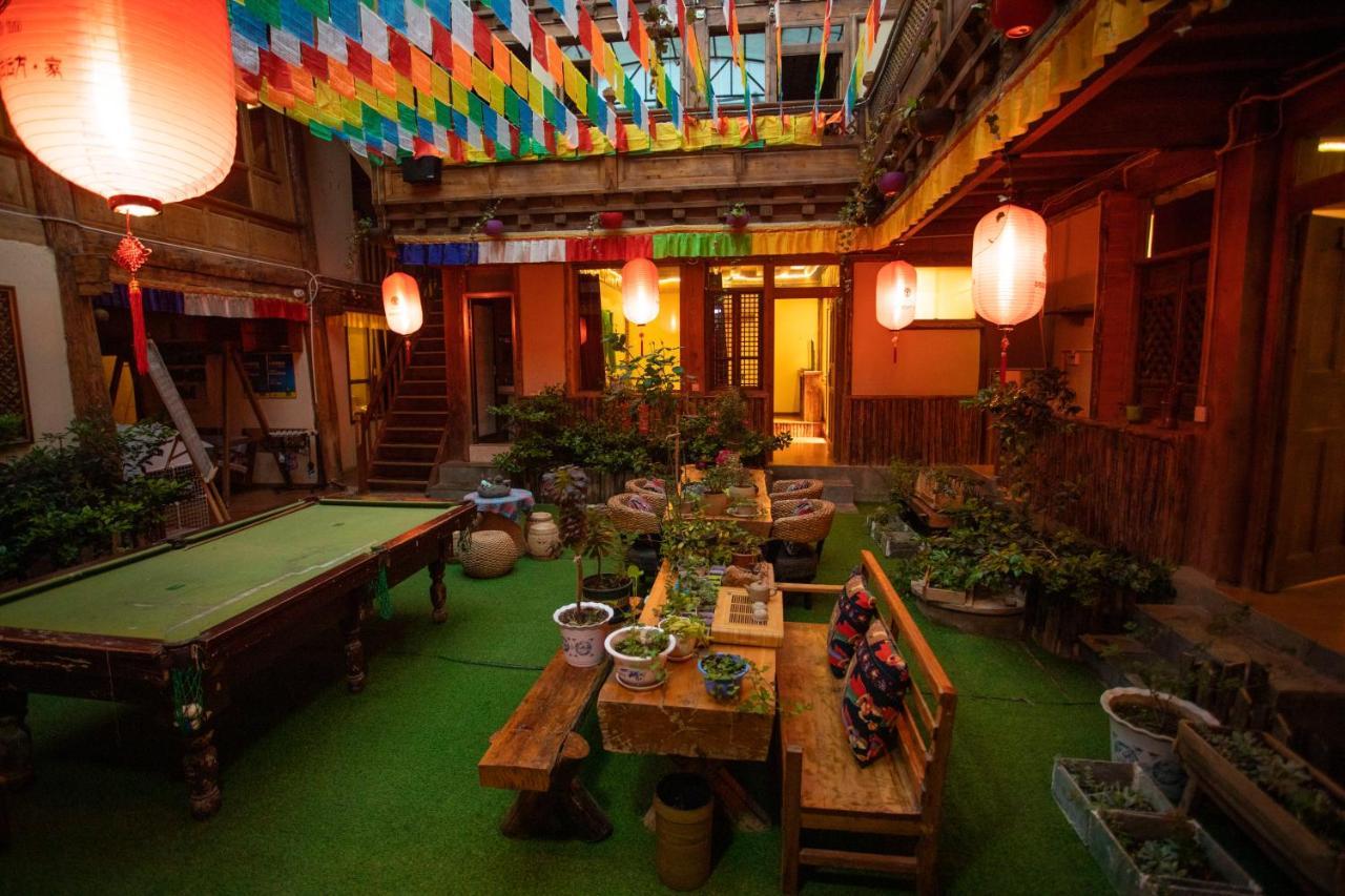 Shangri-La King Gesar Guesthouse Exterior foto